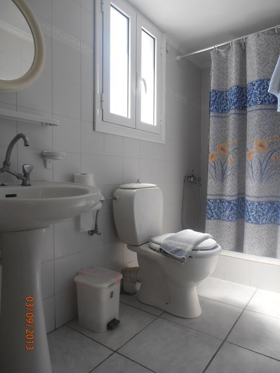 Iro Apartments Paralia Agias Foteinis Bagian luar foto